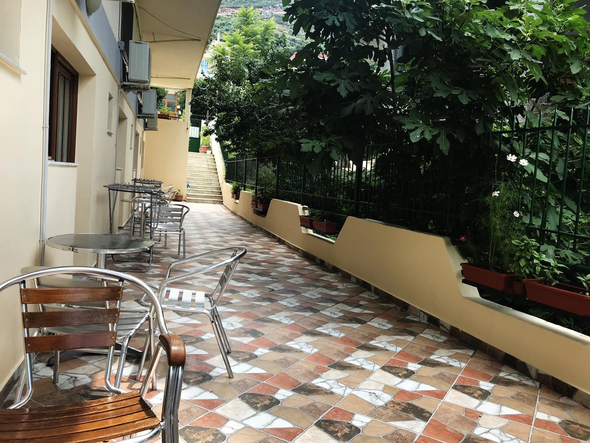 Flutura Apartments Vlorë 外观 照片
